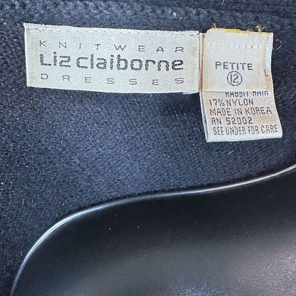 Vintage Liz Claiborne Angora Lambs Wool Cardigan Sweater Size 12 Petite - Picture 2 of 9